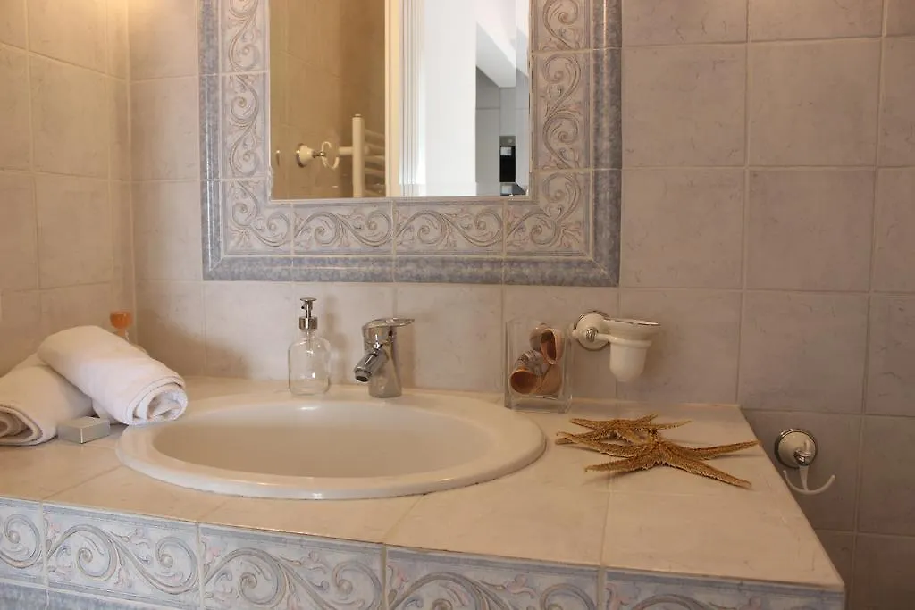 Pinehouse King Suite Nikiti  0*, Nikiti (Sithonia) Greece