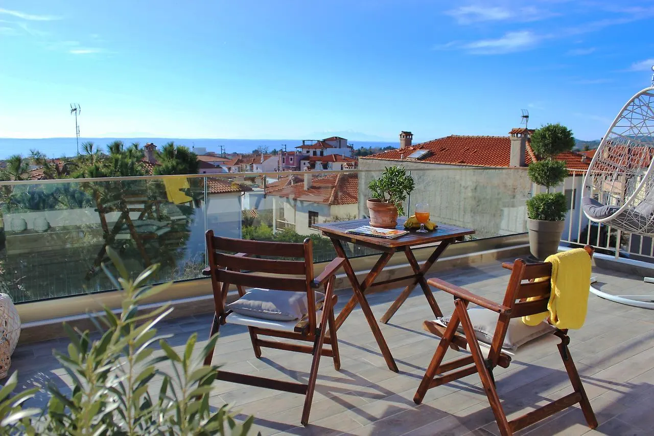 Apartment Pinehouse King Suite Nikiti